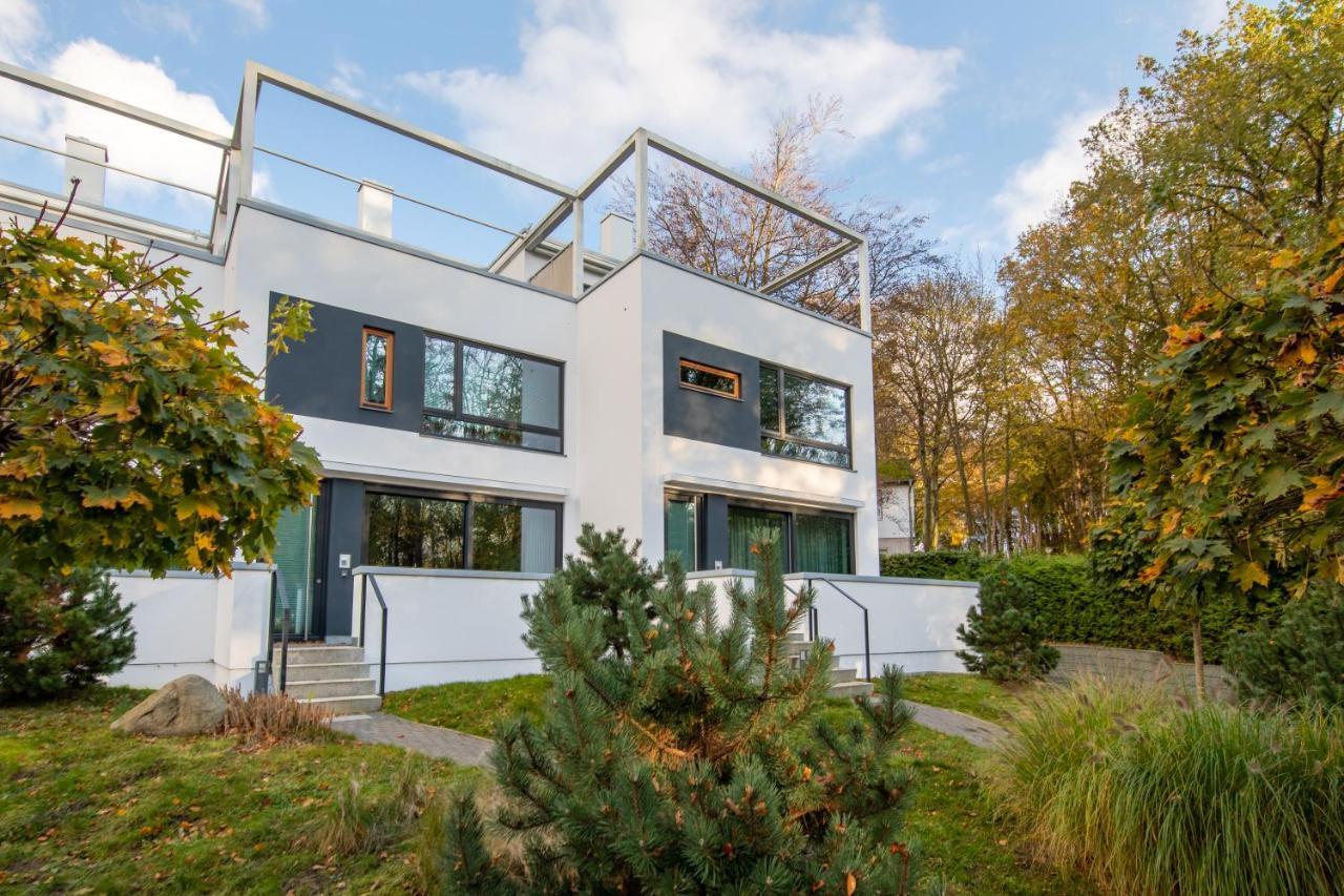 Die Strandvilla Achterdeck Sellin  Екстериор снимка